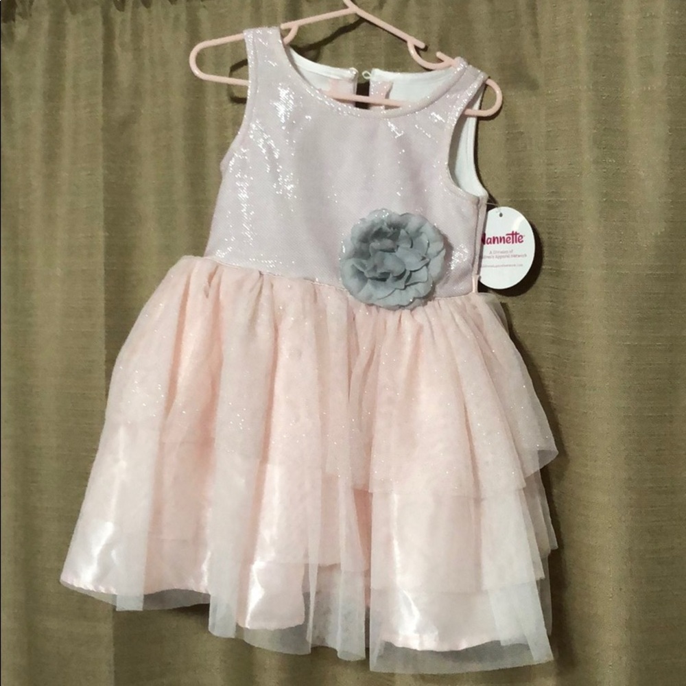 NWT Nannette girls dress sz 4t